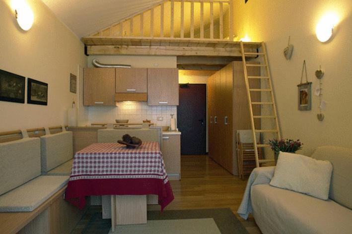 Residence Dei Walser Gressoney-la-Trinité Buitenkant foto