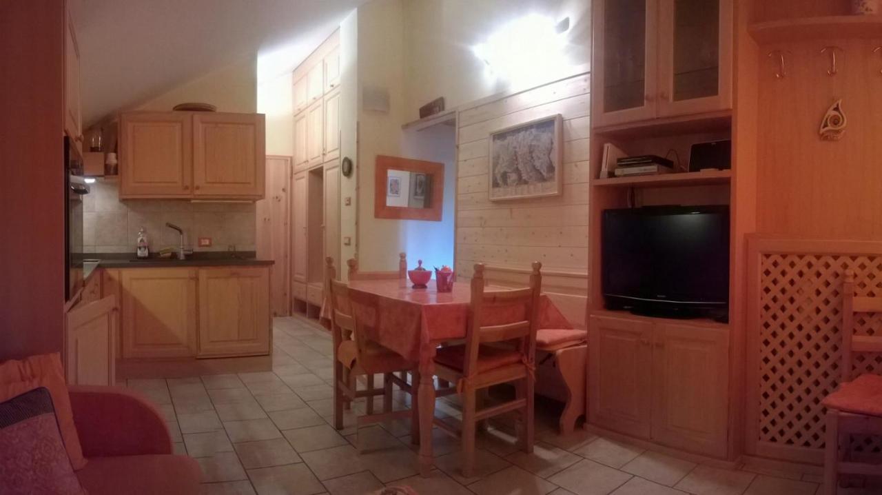 Residence Dei Walser Gressoney-la-Trinité Buitenkant foto